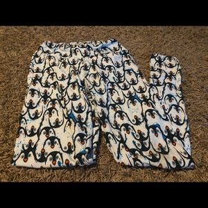 Lularoe penguin leggings